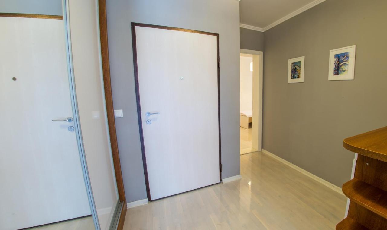 Apartment Light De Luxe - With Old Bridge View โมสตาร์ ภายนอก รูปภาพ